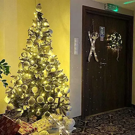 Nosal & Wine Hotel 3*