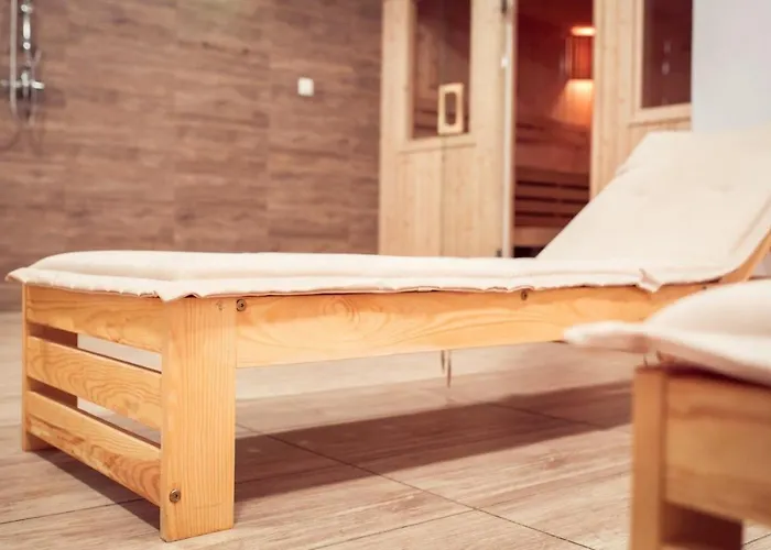 Nosal & Wine מלון 3*