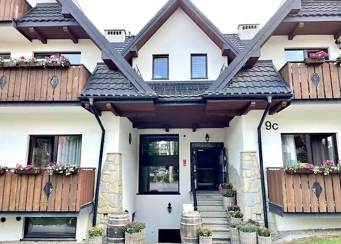 Nosal & Wine זקופאנה