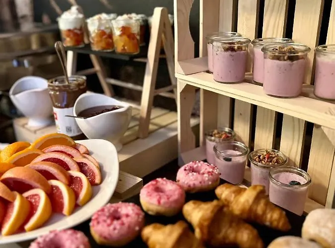 Nosal & Wine מלון 3*