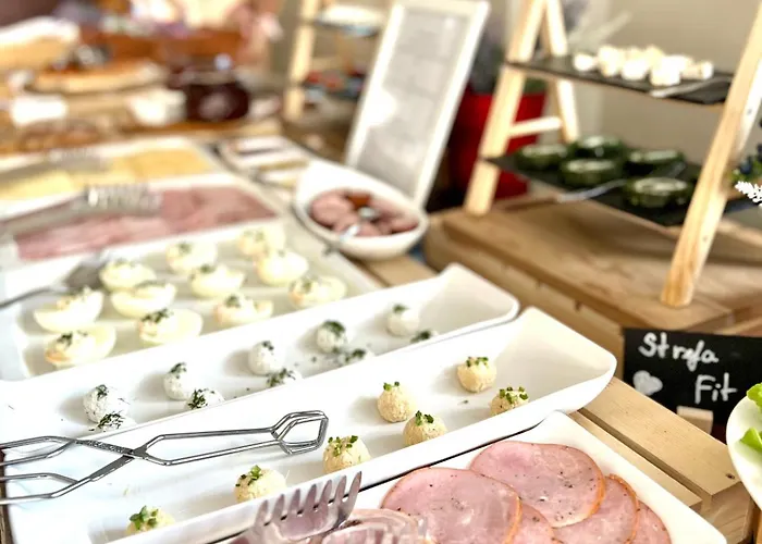 Nosal & Wine מלון