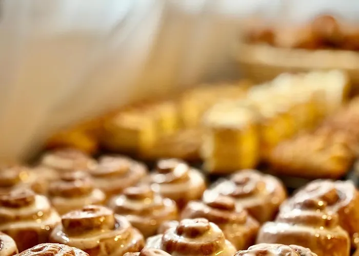 Nosal & Wine מלון